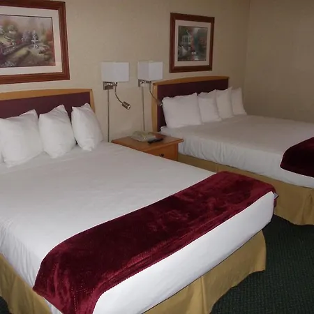 Rocky Inn Express Rocky Mountain House Extérieur photo